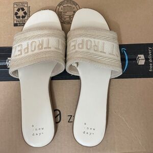 St. Tropez Cream Slide Sandals